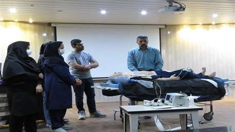  برگزاری کارگاه احیاء قلبی ریوی برای گروه پرستاری  