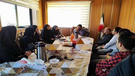  جلسه هم اندیشی با مسئولین درآمد بیمارستان های تحت پوشش دانشگاه 