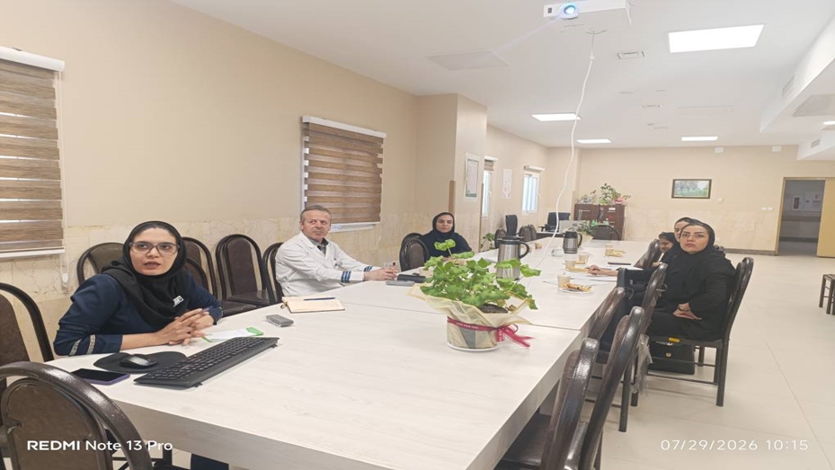 بازدید تیم مدیریت پرستاری از بیمارستان  15 خرداد با محوریت ایمنی بیمار و کنترل عفونت