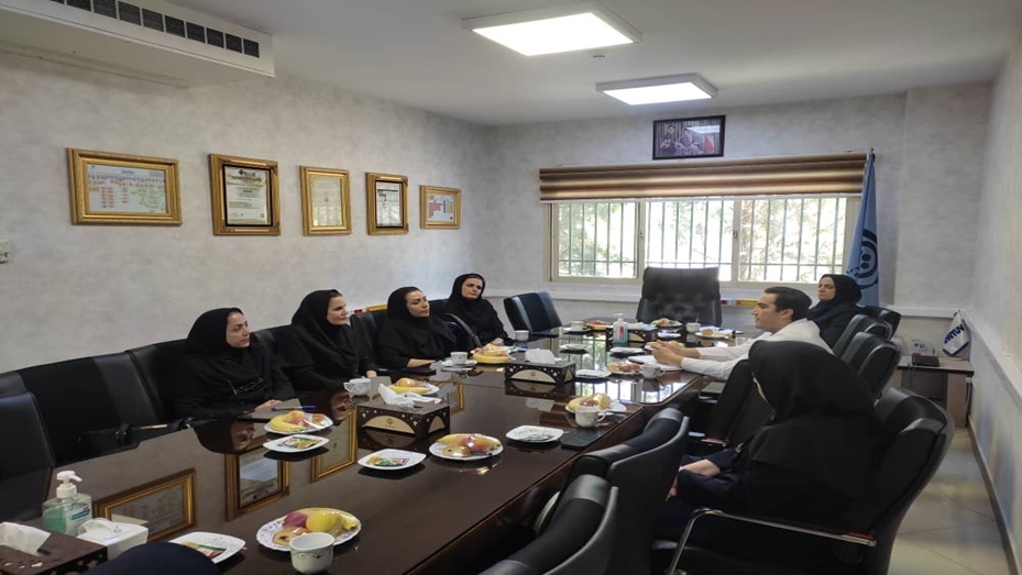 بازدید تیم مدیریت پرستاری از بیمارستان شفا با محوریت ایمنی بیمار و کنترل عفونت